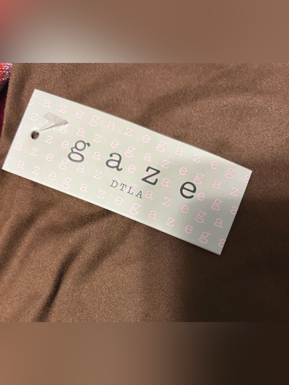 “Gaze” tank top - Picture 3 of 4